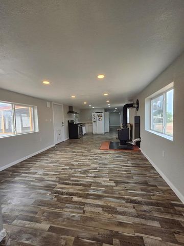 971 S Saki Dr, Pueblo West, CO 81007