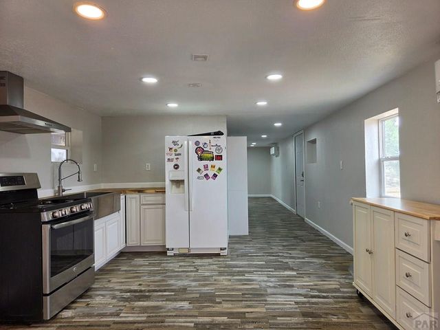 971 S Saki Dr, Pueblo West, CO 81007