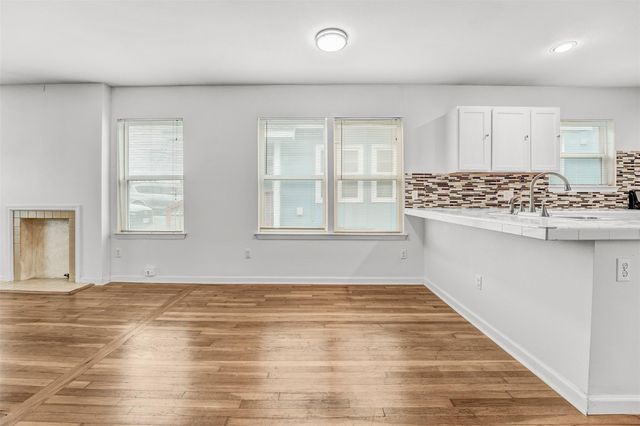 6906 CARVER Ave A, Austin, TX 78752