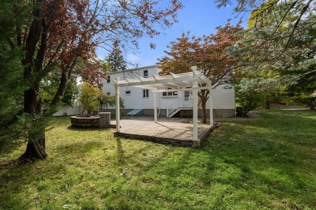 358 Central Ave, Dedham, MA 02026