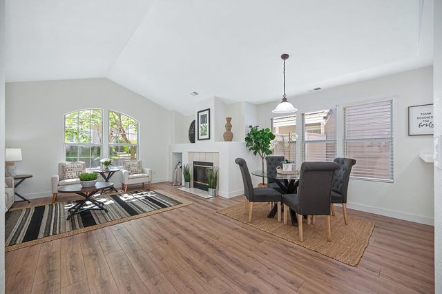 1141 Sandy Creek Dr, Folsom, CA 95630