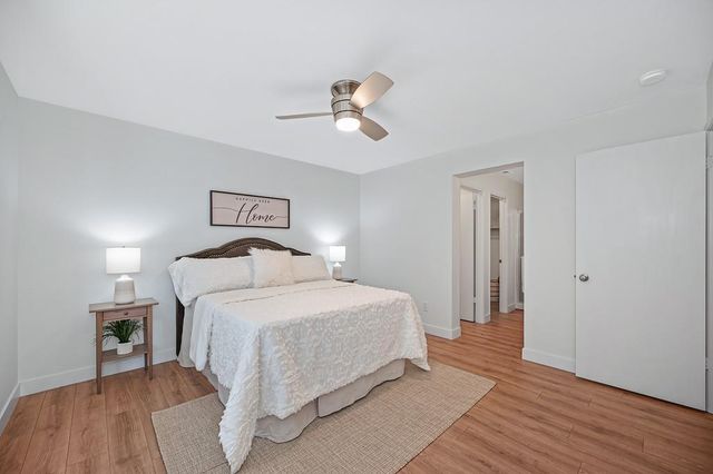 1141 Sandy Creek Dr, Folsom, CA 95630