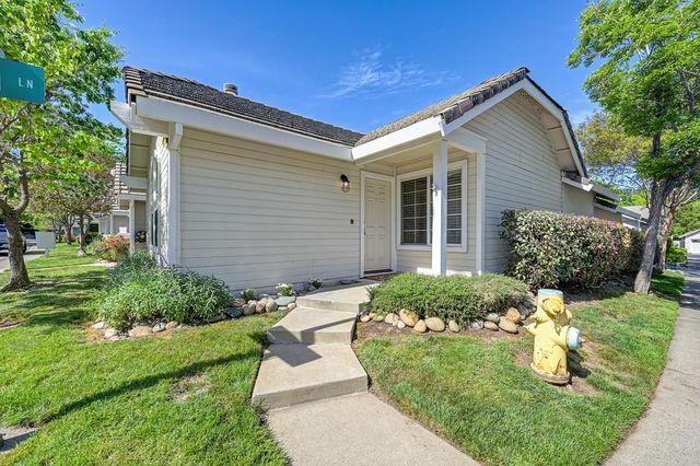 1141 Sandy Creek Dr, Folsom, CA 95630