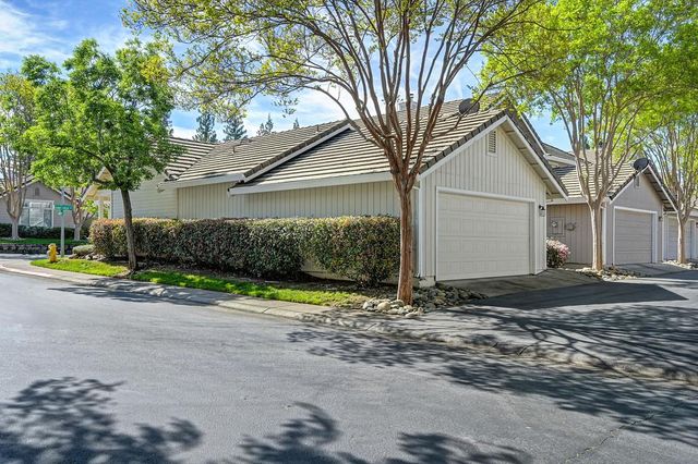 1141 Sandy Creek Dr, Folsom, CA 95630