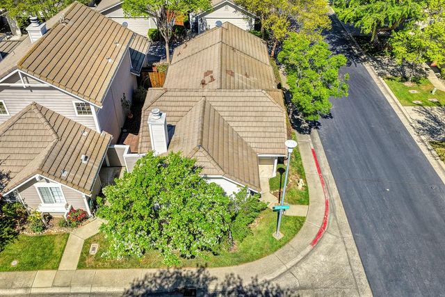 1141 Sandy Creek Dr, Folsom, CA 95630