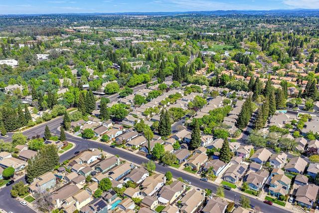 1141 Sandy Creek Dr, Folsom, CA 95630