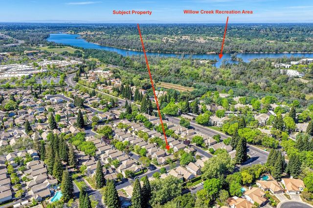 1141 Sandy Creek Dr, Folsom, CA 95630