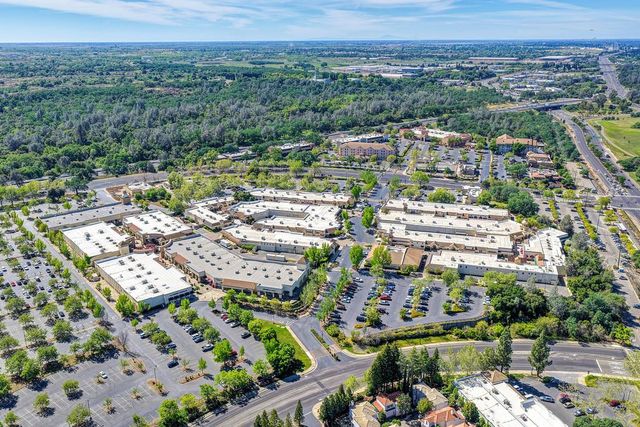 1141 Sandy Creek Dr, Folsom, CA 95630