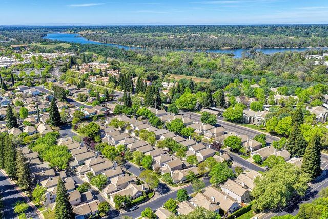 1141 Sandy Creek Dr, Folsom, CA 95630