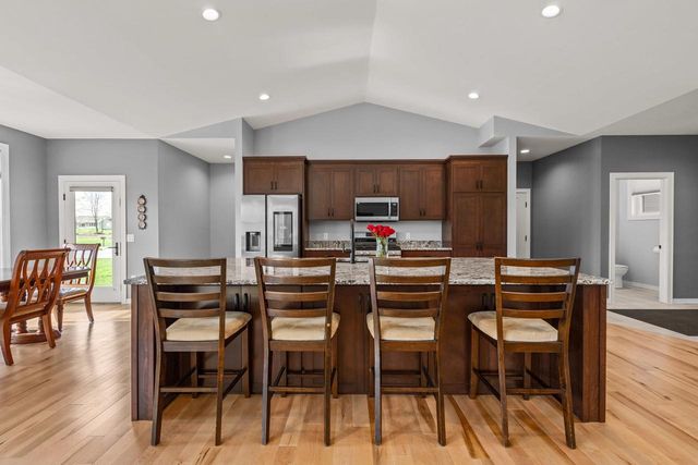 1765 HONOR STREET, Neenah, WI 54956