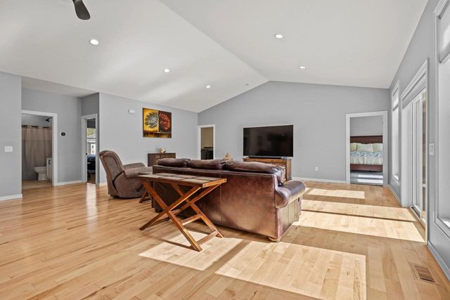 1765 HONOR STREET, Neenah, WI 54956