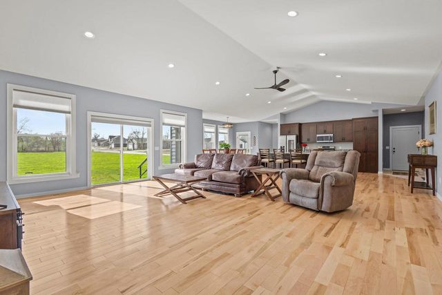 1765 HONOR STREET, Neenah, WI 54956