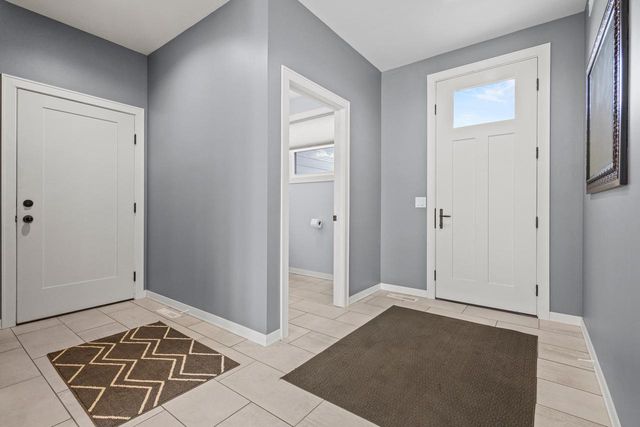 1765 HONOR STREET, Neenah, WI 54956