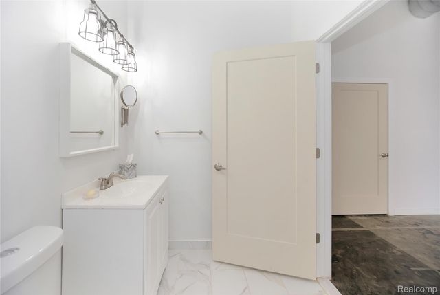 470 BRAINARD Street 2, Detroit, MI 48201