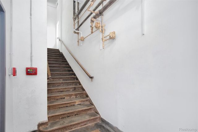 470 BRAINARD Street 2, Detroit, MI 48201