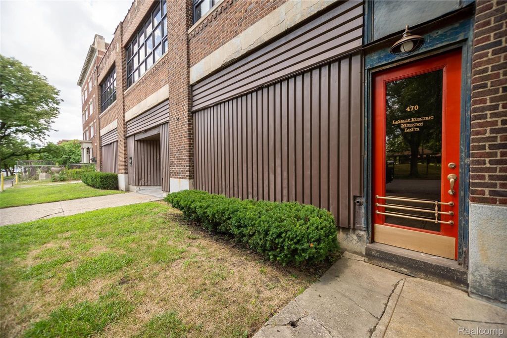 470 BRAINARD Street 2, Detroit, MI 48201