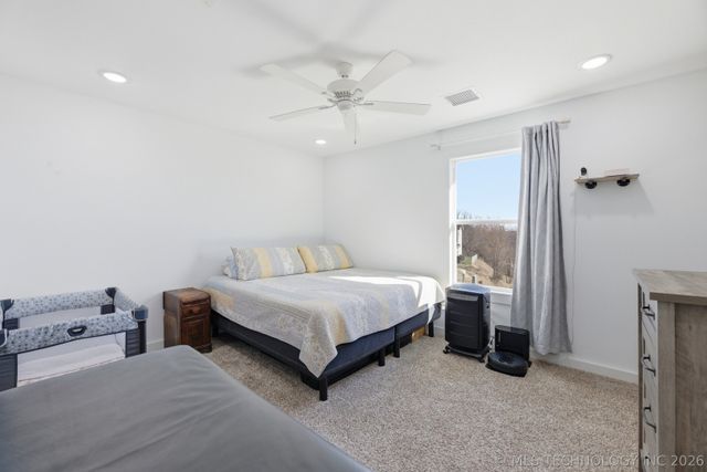 406 Oak Hill Circle, Kiefer, OK 74041