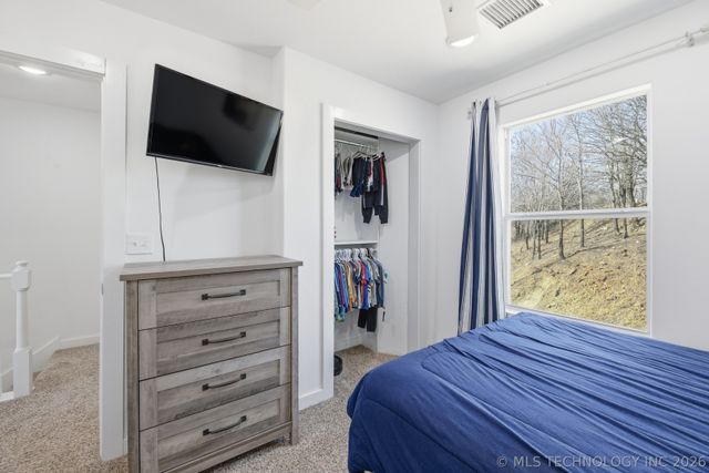 406 Oak Hill Circle, Kiefer, OK 74041