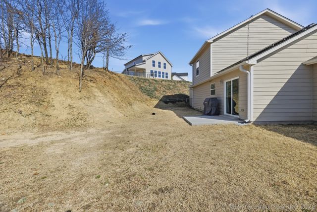 406 Oak Hill Circle, Kiefer, OK 74041