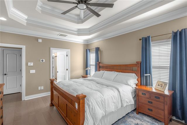 3700 SW Plateau Boulevard, Bentonville, AR 72712