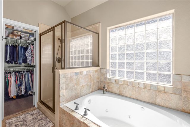 3700 SW Plateau Boulevard, Bentonville, AR 72712