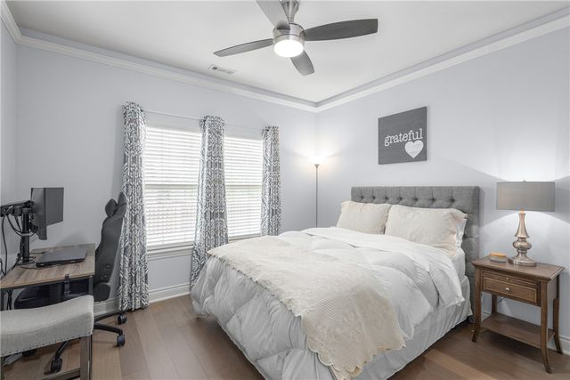 3700 SW Plateau Boulevard, Bentonville, AR 72712