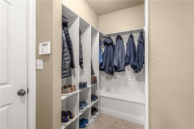 3700 SW Plateau Boulevard, Bentonville, AR 72712