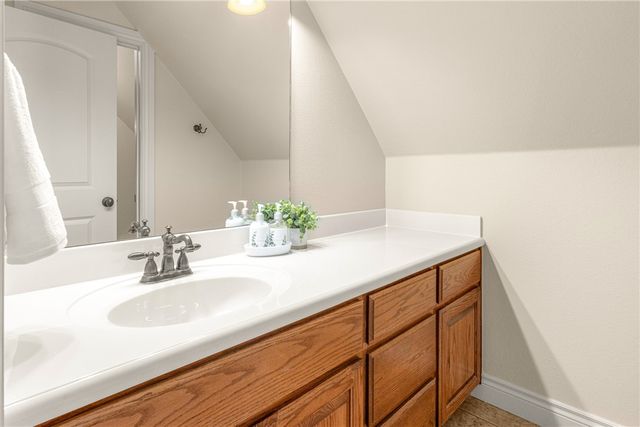 3700 SW Plateau Boulevard, Bentonville, AR 72712