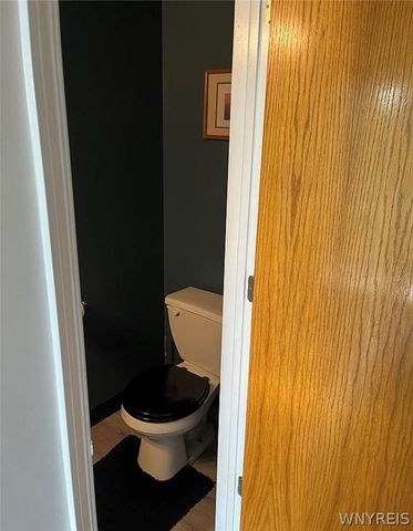 7001 Rebecca Drive, Wheatfield, NY 14304