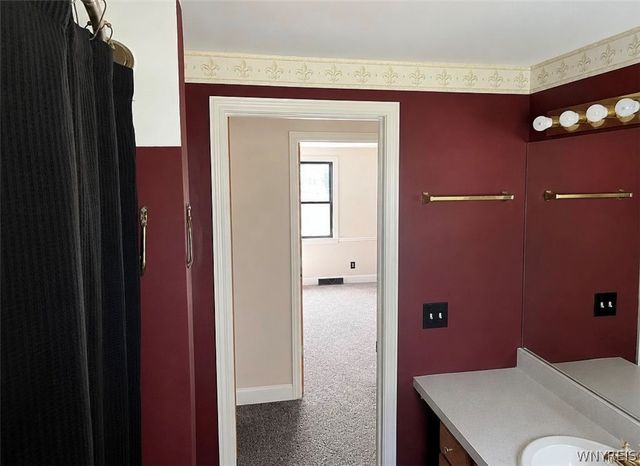 7001 Rebecca Drive, Wheatfield, NY 14304