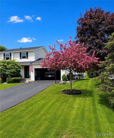 7001 Rebecca Drive, Wheatfield, NY 14304