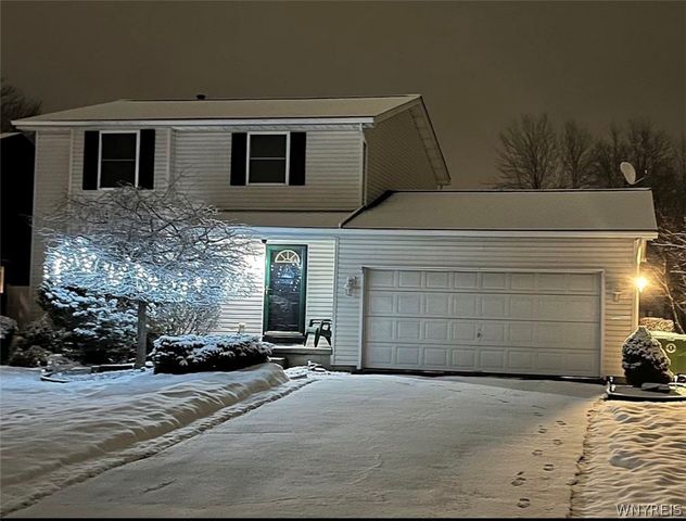 7001 Rebecca Drive, Wheatfield, NY 14304