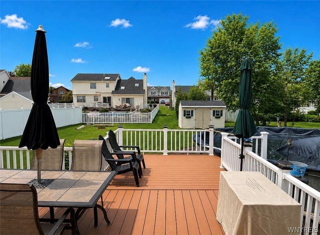 7001 Rebecca Drive, Wheatfield, NY 14304