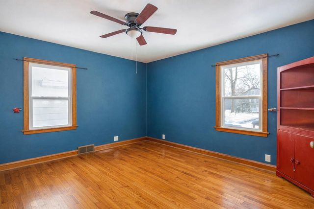 1827 N ALVIN STREET, Appleton, WI 54911