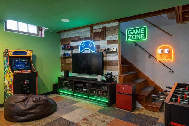 1827 N ALVIN STREET, Appleton, WI 54911