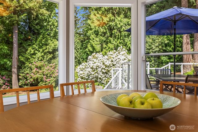 16414 NE 135th Street, Redmond, WA 98052