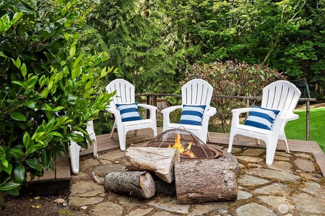 16414 NE 135th Street, Redmond, WA 98052