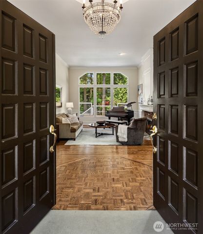 16414 NE 135th Street, Redmond, WA 98052
