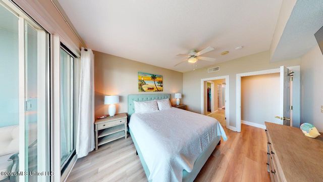 2230 Beach Drive, 302, Gulfport, MS 39507