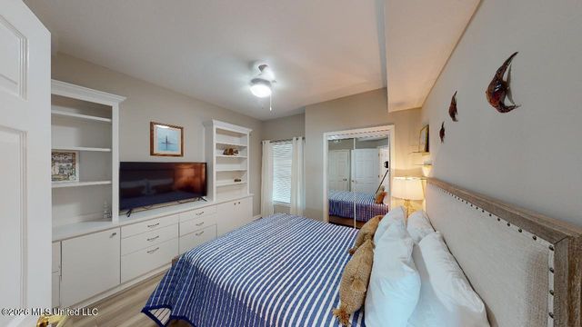 2230 Beach Drive, 302, Gulfport, MS 39507