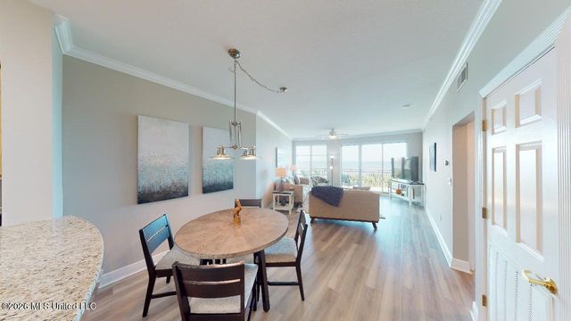 2230 Beach Drive, 302, Gulfport, MS 39507
