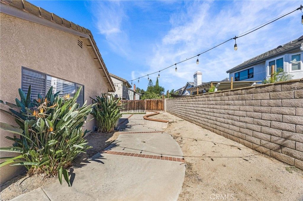 1857 Champlain, Corona, CA 92878 — photo 5