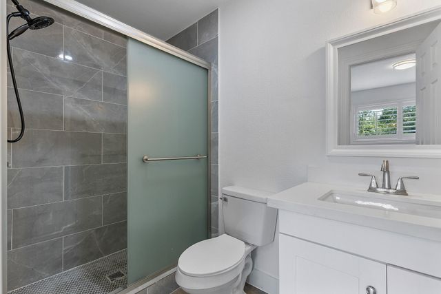 20719 Rio Villa Drive, Houston, TX 77049