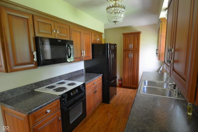 6118 Alpine Avenue, Indianapolis, IN 46224