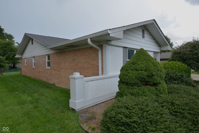 6118 Alpine Avenue, Indianapolis, IN 46224