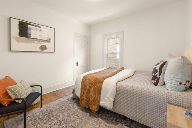 2262 N 71st STREET, Wauwatosa, WI 53213