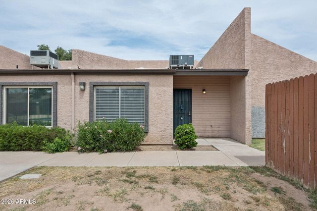 629 N MESA Drive 16, Mesa, AZ 85201