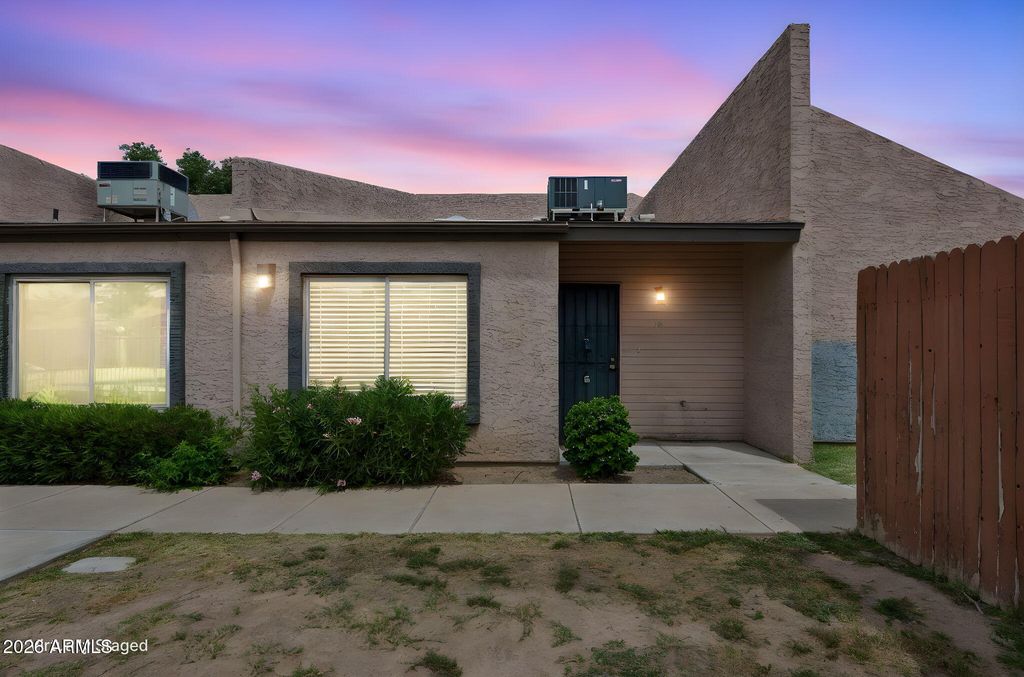 629 N MESA Drive 16, Mesa, AZ 85201