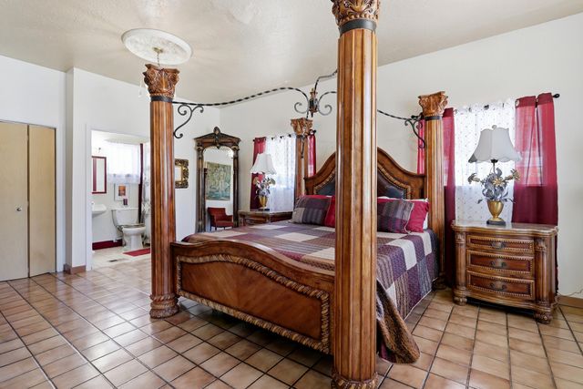 1606 Roma Avenue NE, Albuquerque, NM 87106