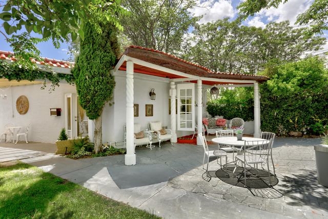 1606 Roma Avenue NE, Albuquerque, NM 87106